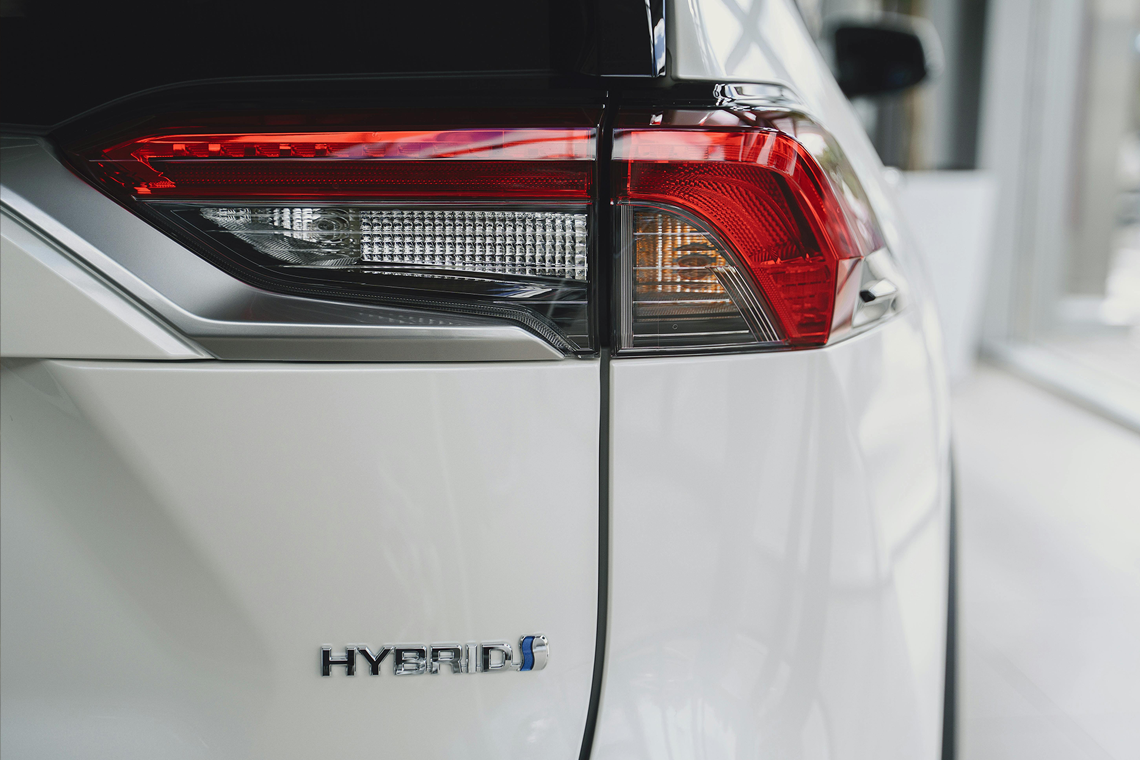 Used Hybrid Cars Gain Market Share Faster Than EVs in 2026