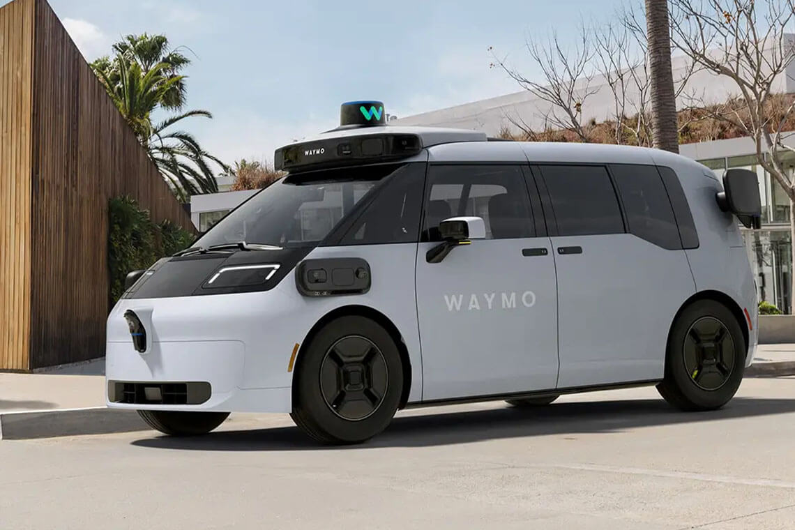 Fleet Management Firm Partners with Waymo