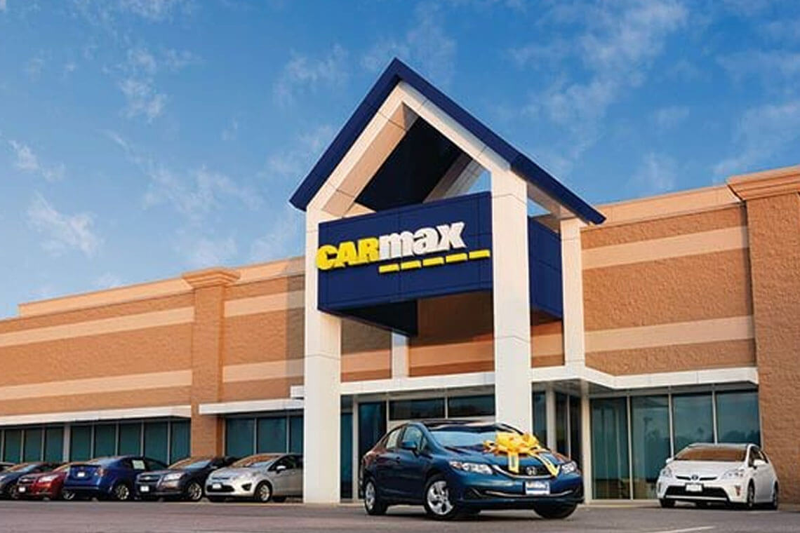CarMax Net Revenues Rise