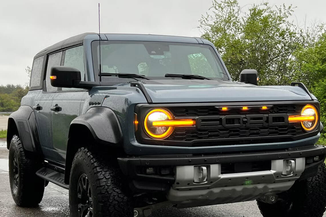 Automaker Recalls SUVs 
